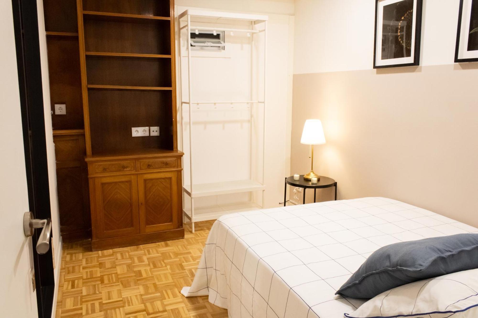 Espejo Apartment - Madrid — Photos 2